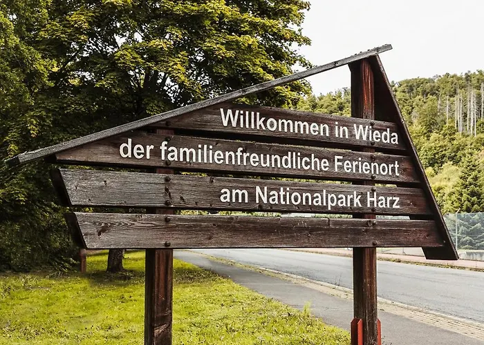 Neu, Morgentau, Mit Aussicht In Wieda & Grosszuegigen Garten Appartement